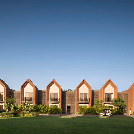 Radisson Resort & Spa Kandla Gāndhīdhām Екстериор снимка