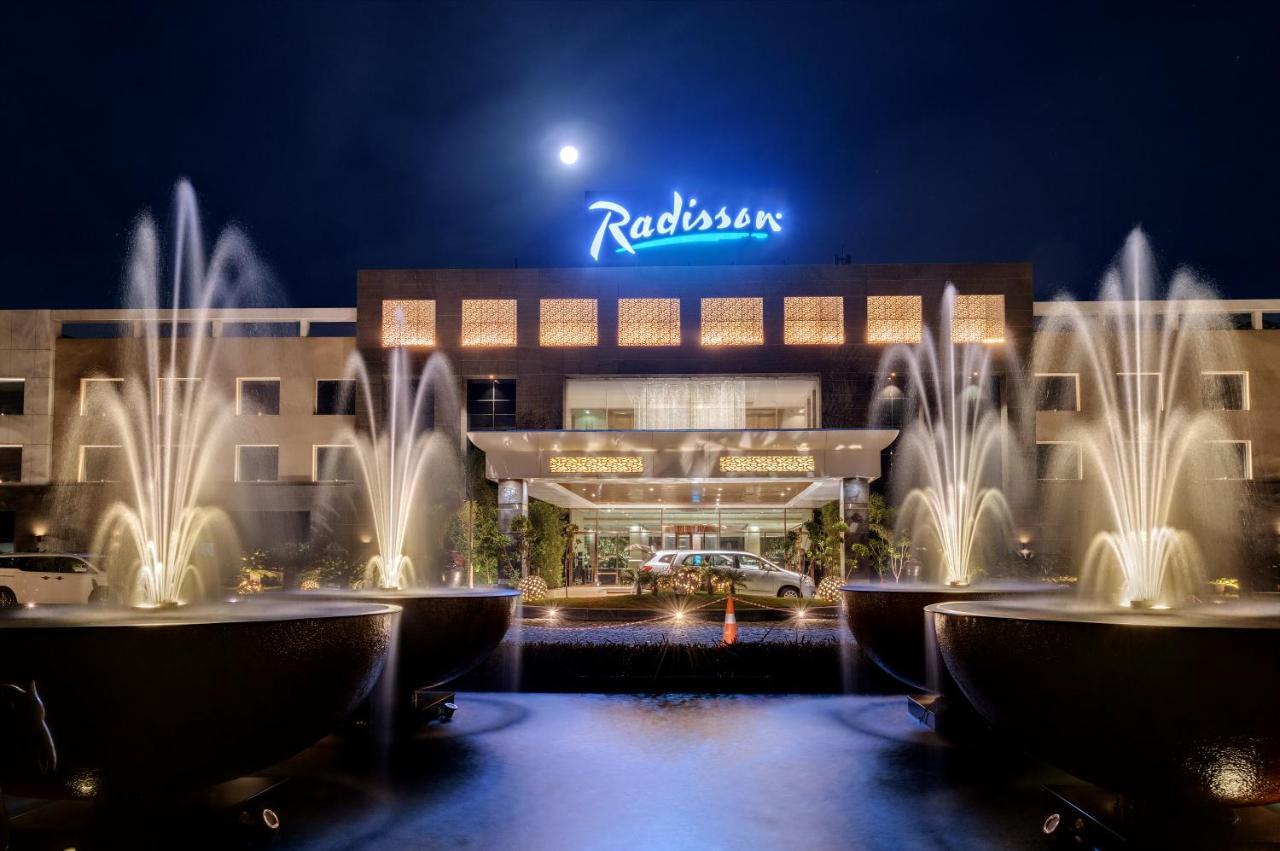 Radisson Resort & Spa Kandla Gāndhīdhām Екстериор снимка