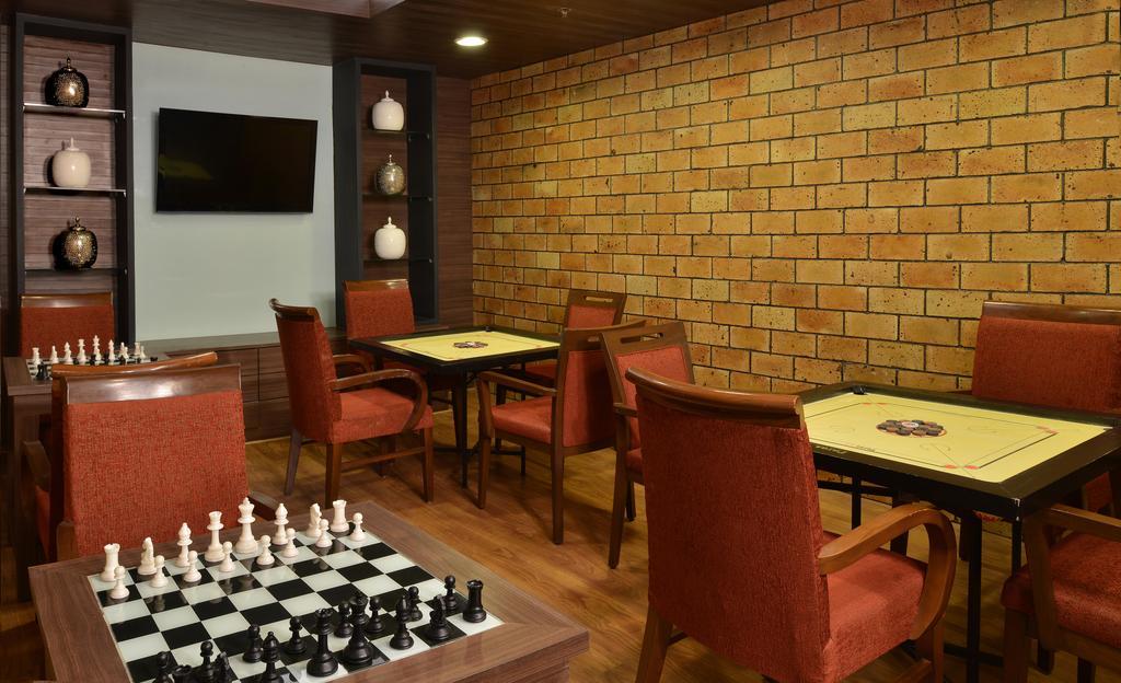 Radisson Resort & Spa Kandla Gāndhīdhām Екстериор снимка