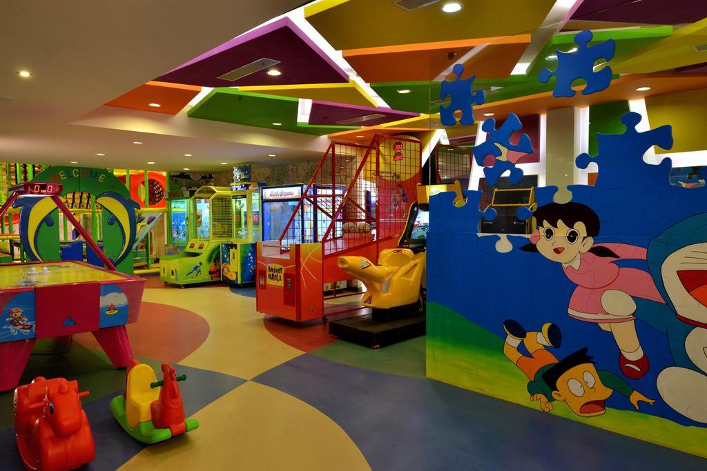 Radisson Resort & Spa Kandla Gāndhīdhām Екстериор снимка