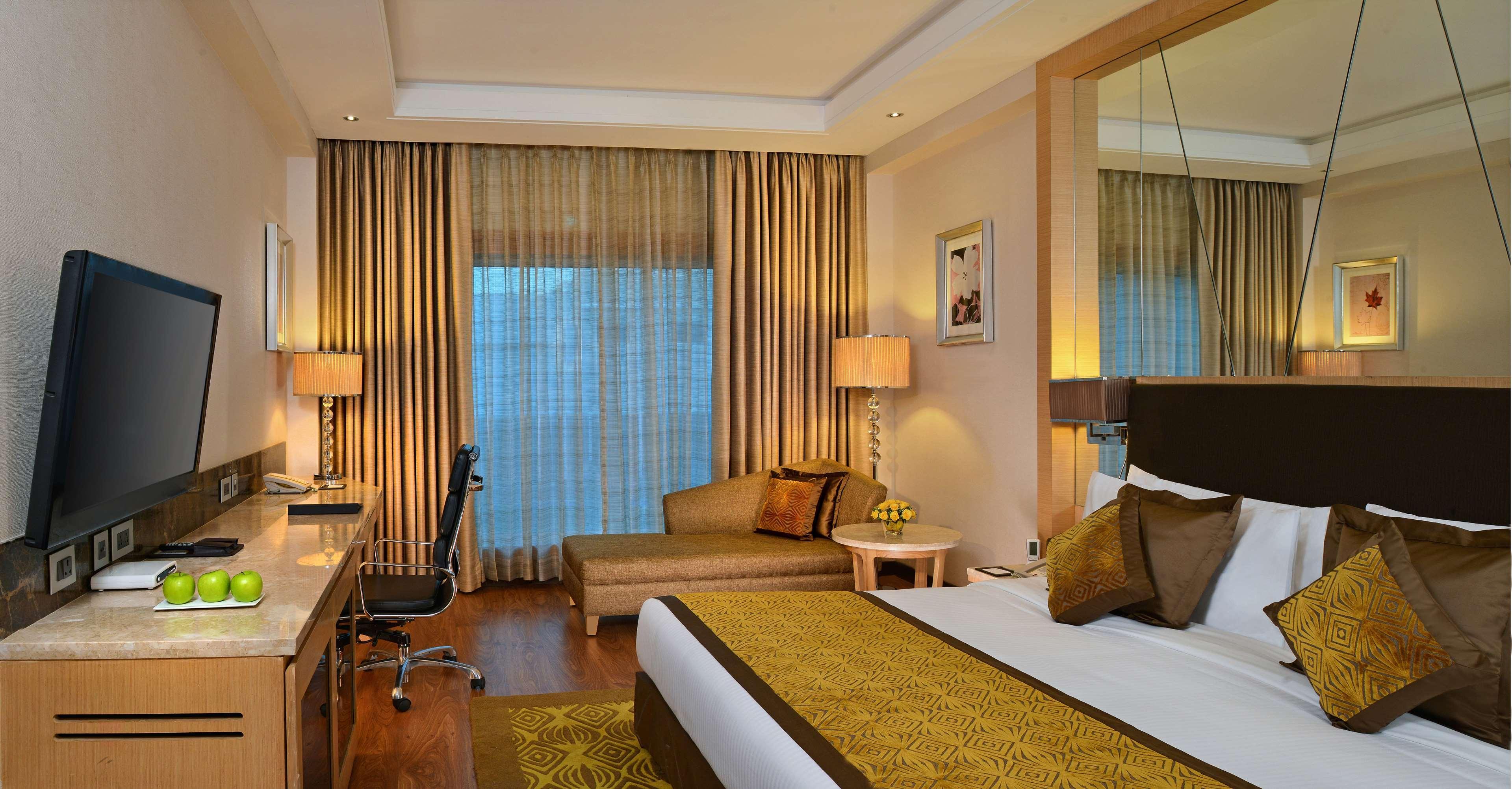 Radisson Resort & Spa Kandla Gāndhīdhām Екстериор снимка