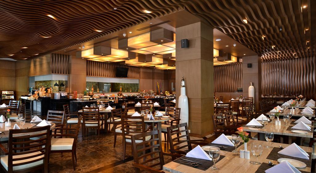 Radisson Resort & Spa Kandla Gāndhīdhām Екстериор снимка