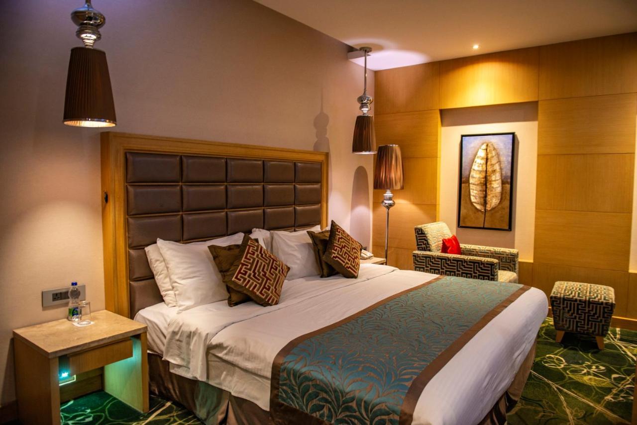 Radisson Resort & Spa Kandla Gāndhīdhām Екстериор снимка